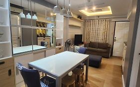 Accolade Place - Dmci